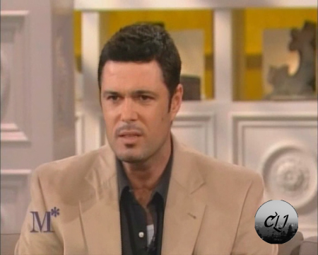 2006_12_06_The_Megan_Mullally_Show__ (9).PNG